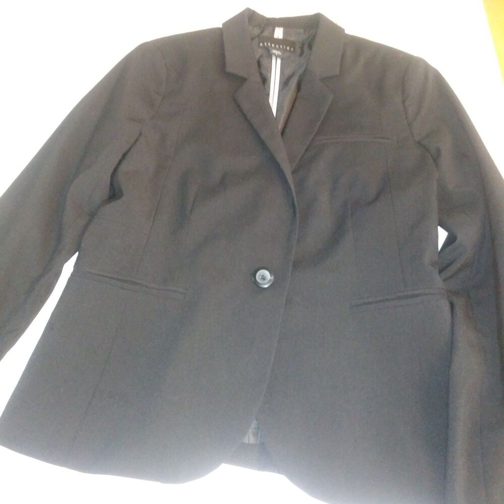 Attention Blazer size 2 xs black single button